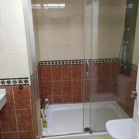 Vivienda Adosada Con Entrada Independiente Marbella